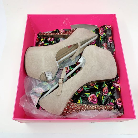 Betsey Johnson Belll Taupe Suede Mary Janes - Picture 4 of 10